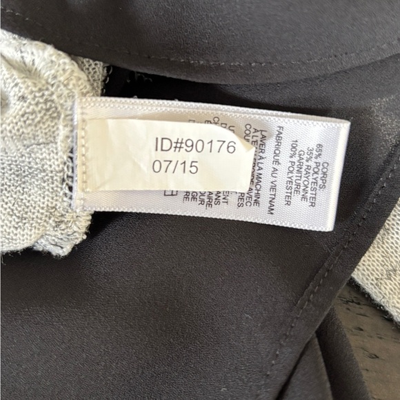 Express‎ Woman's Size XS Top Color Block Sheer Trim Long Sleeve Y2K - Picture 10 of 11